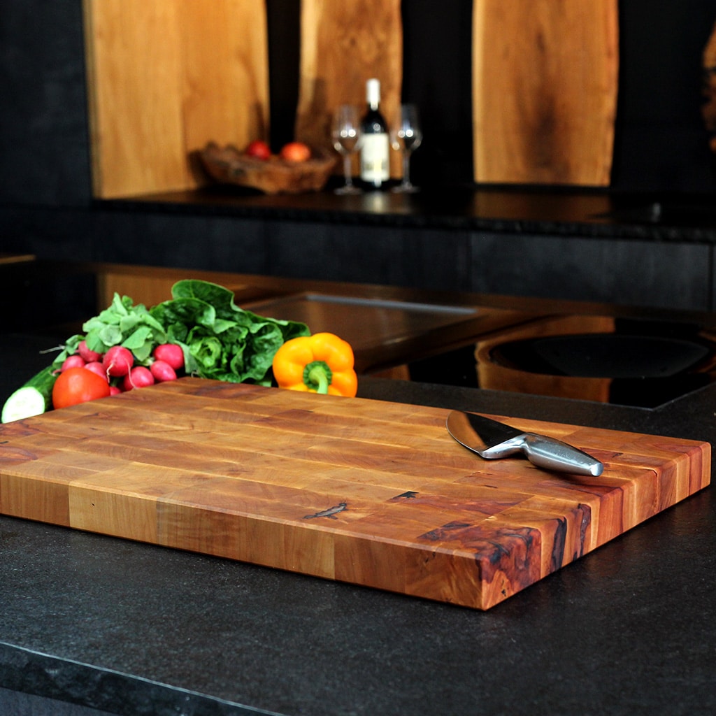 Premium end grain construction, handcrafted in Germany