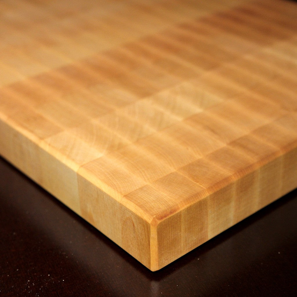 Premium end grain construction, handcrafted in Germany