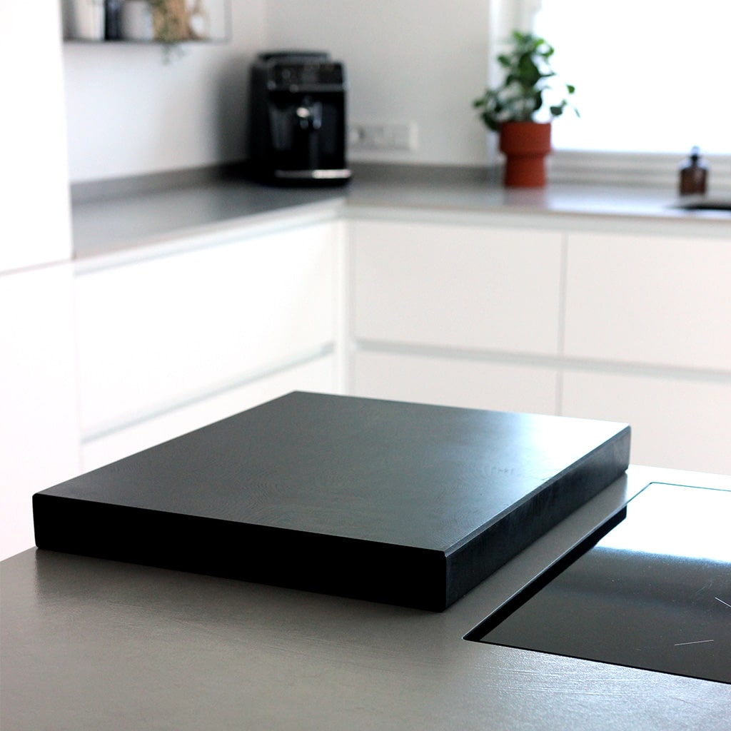 Black Oak End Grain Cutting Board handcrafted in Germany