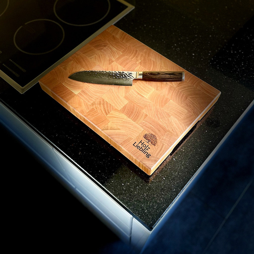 Premium end grain construction, handcrafted in Germany