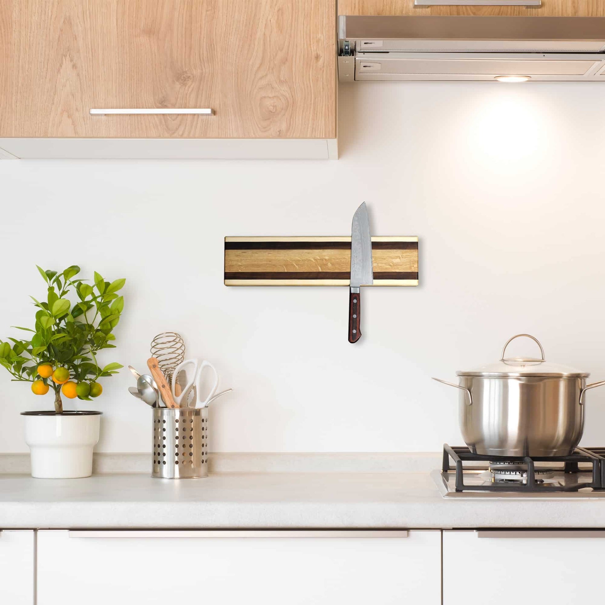 Oak, Birch & Walnut Magnetic Knife Rail with kitchen knives