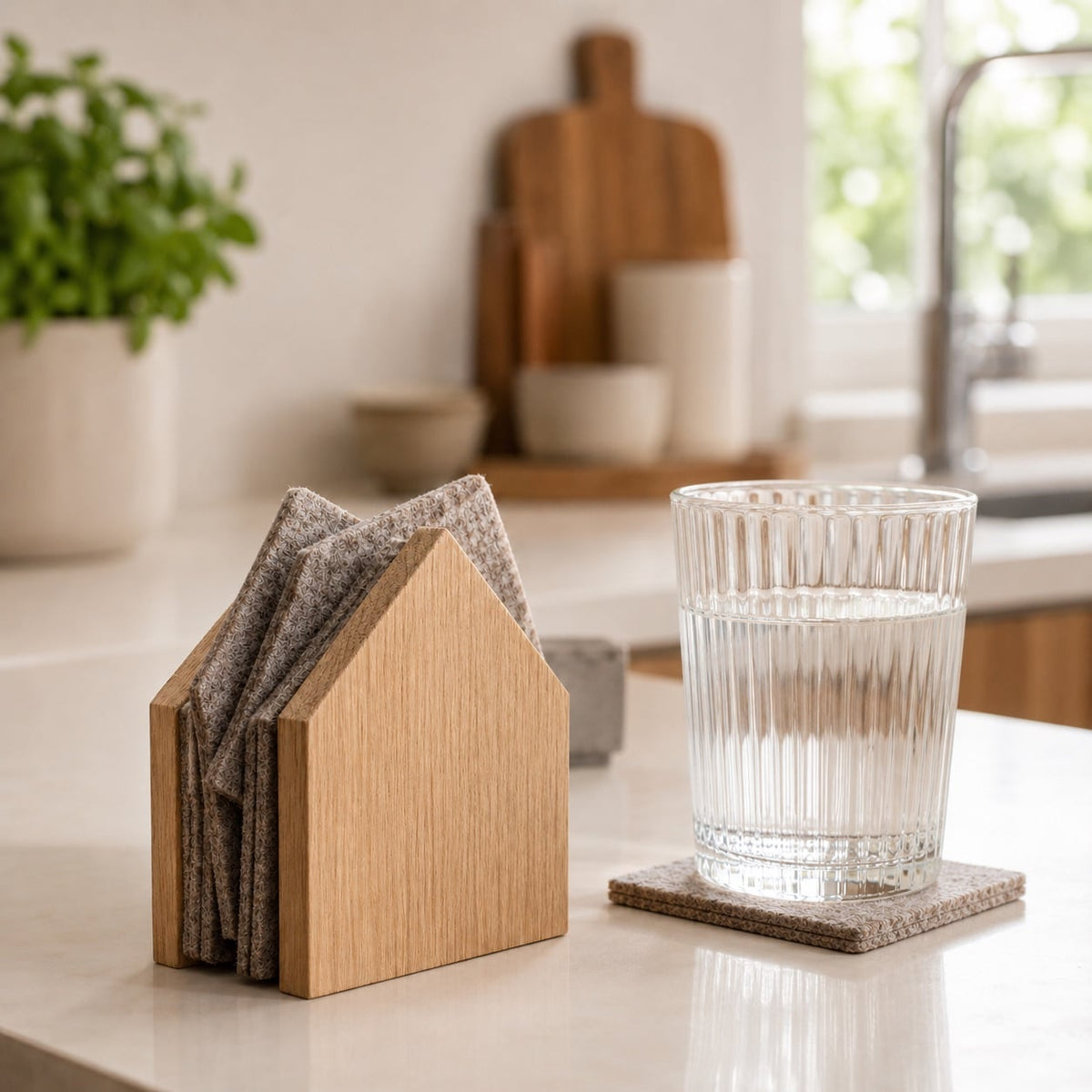 GASTHAUS oak coaster holder detail