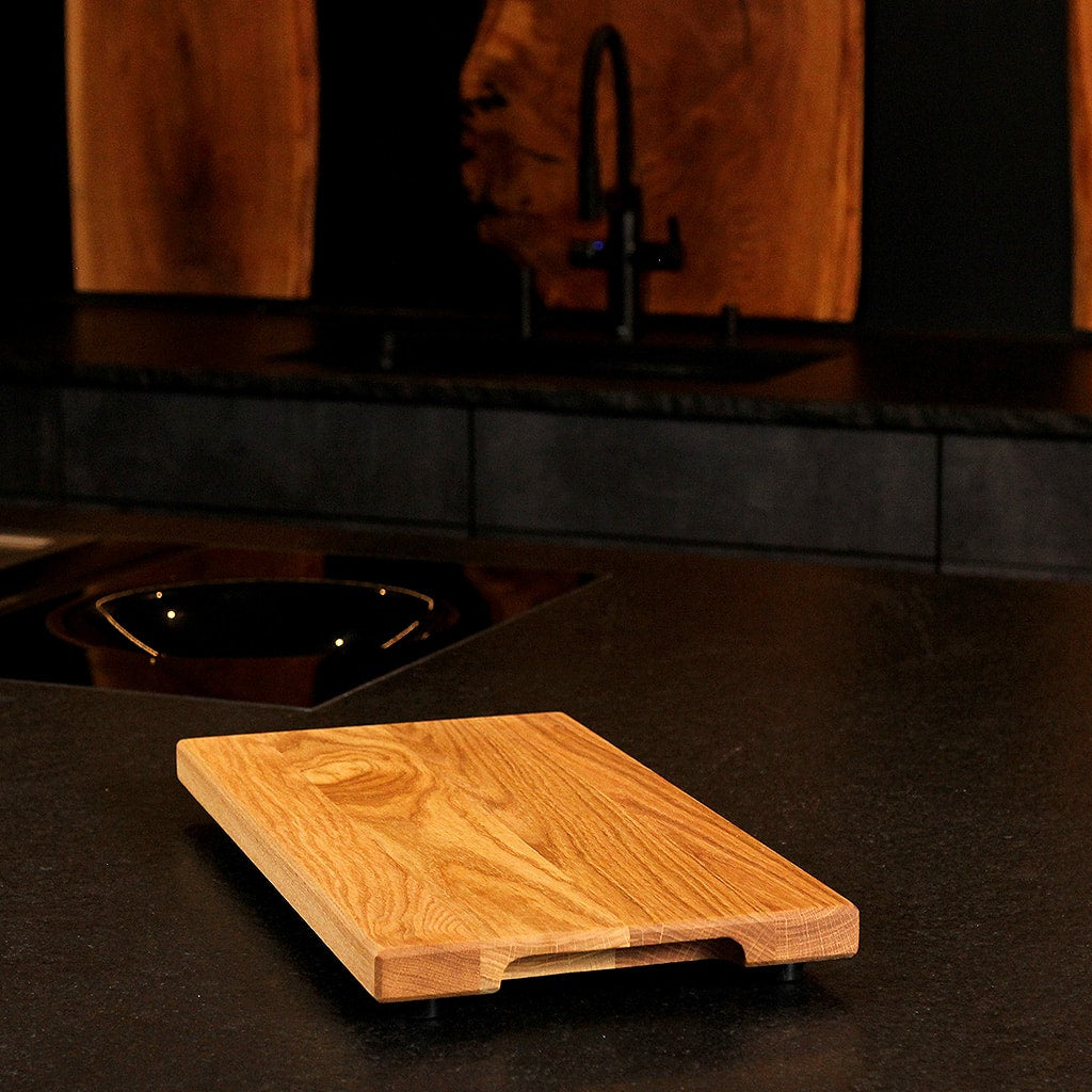 kenwood-oak-slider-board-recessed-grip