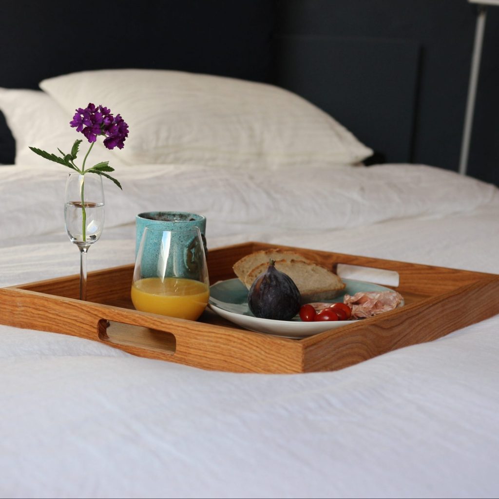 Oak serving tray with side grips