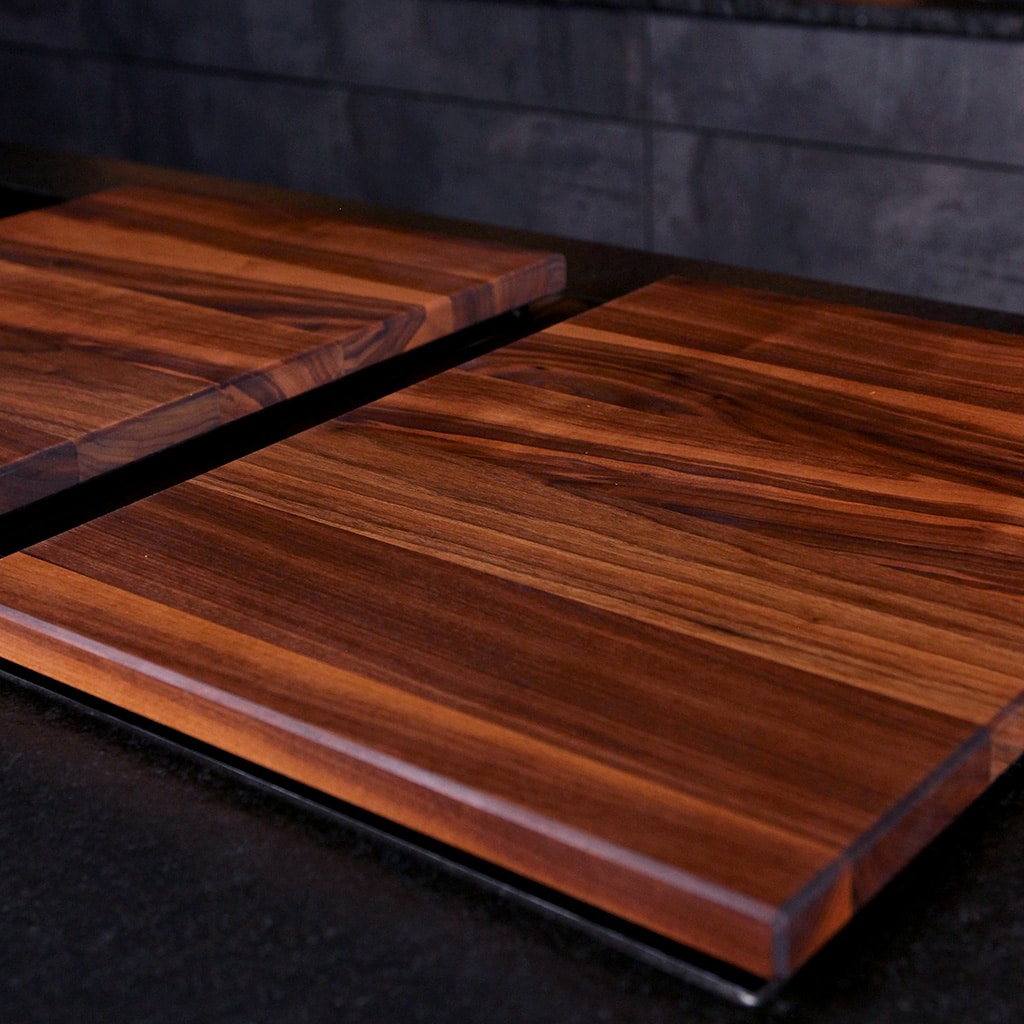 two-piece-wooden-hob-cover-walnut-detail