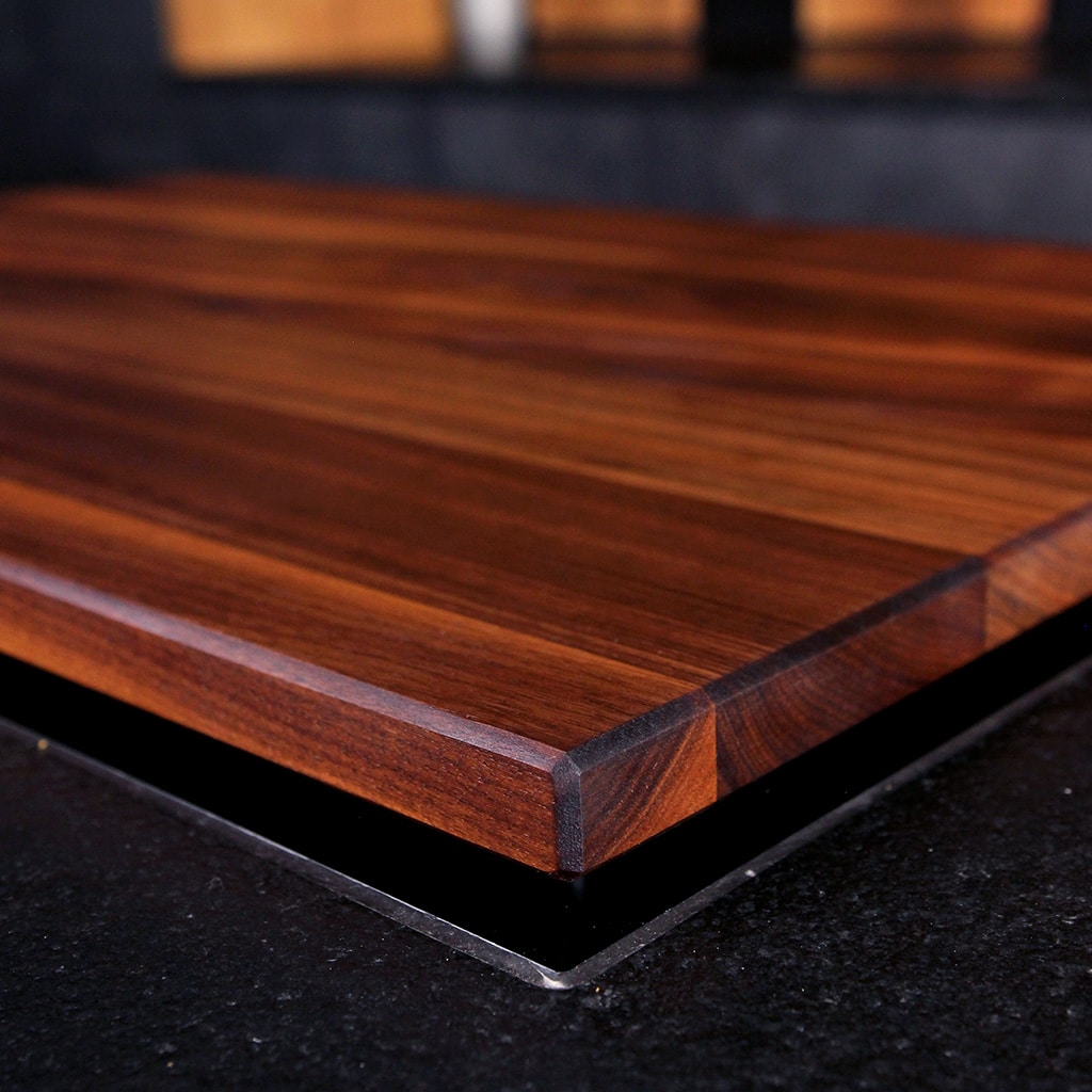 wooden-hob-cover-walnut-detail